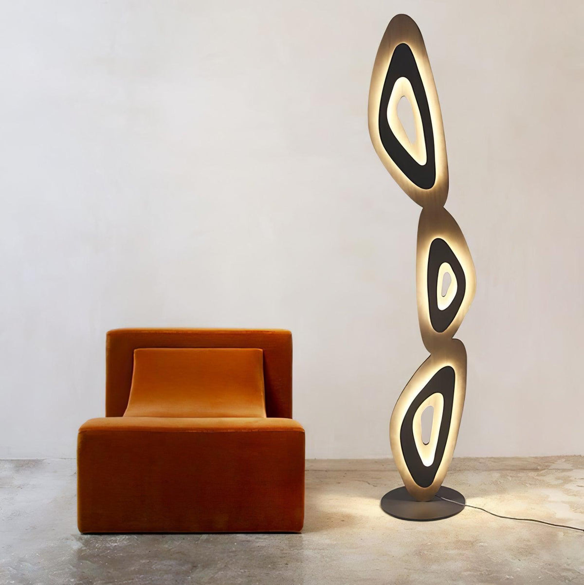 Nevis Floor Lamp Position 13