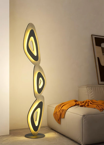 Nevis Floor Lamp Position 20