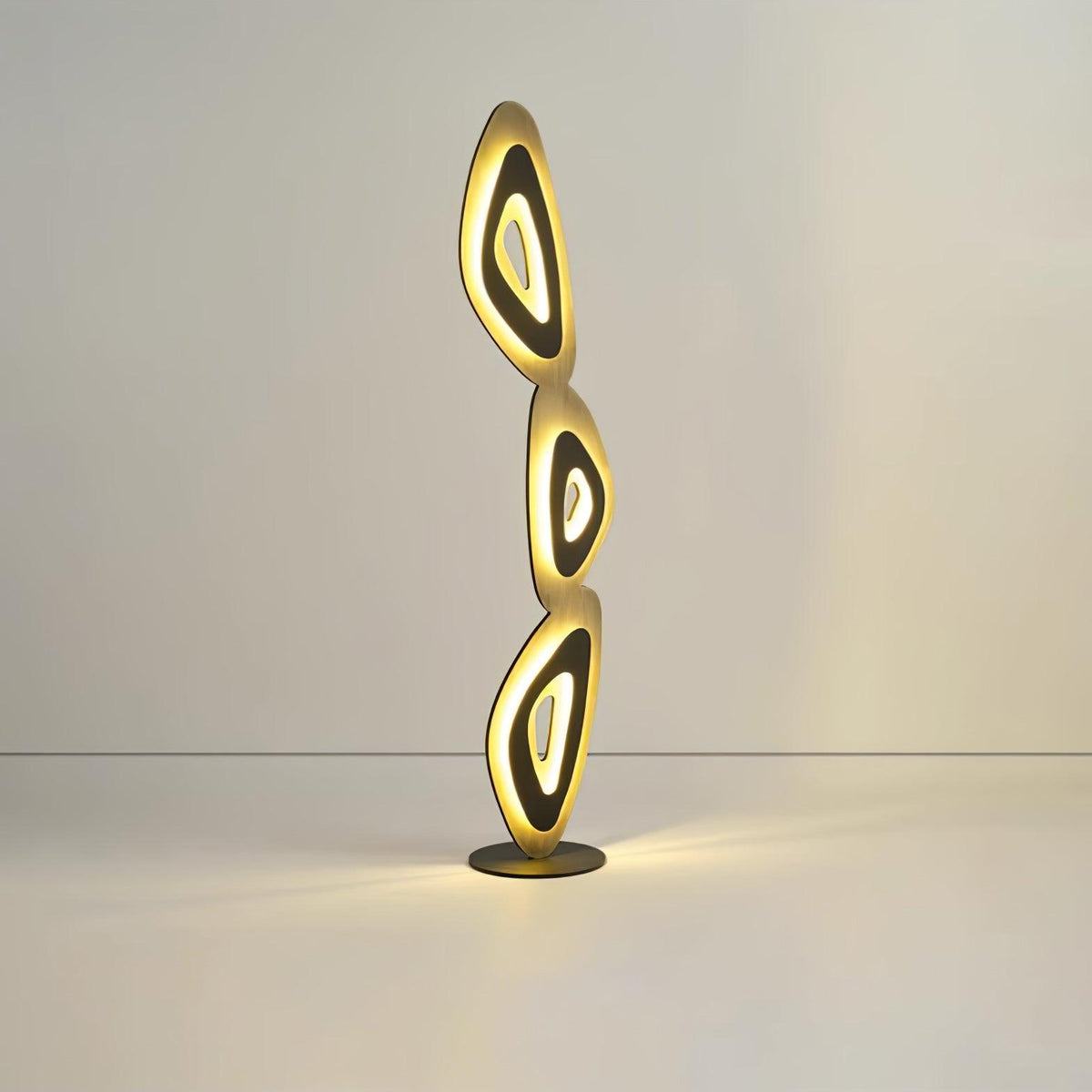 Nevis Floor Lamp Position 23