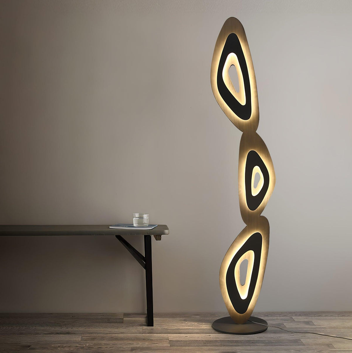 Nevis Floor Lamp Position 32