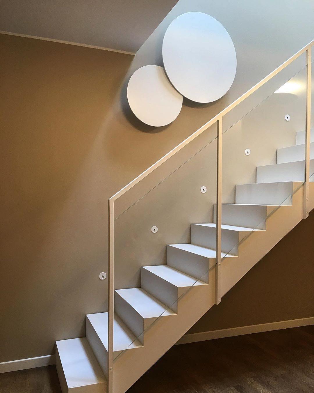 Geometric Disc Wall Lamp Position 91