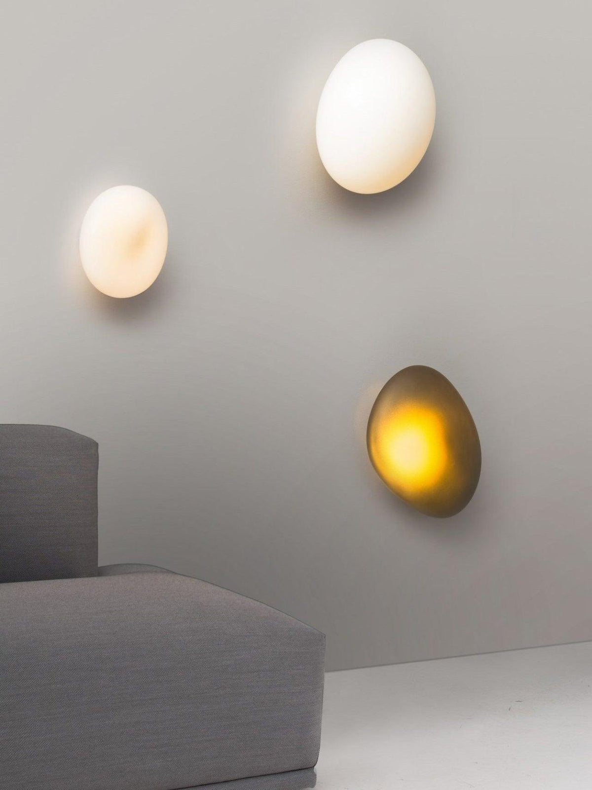 Bubble Glass Wall Lamp with Adjustable Brightness