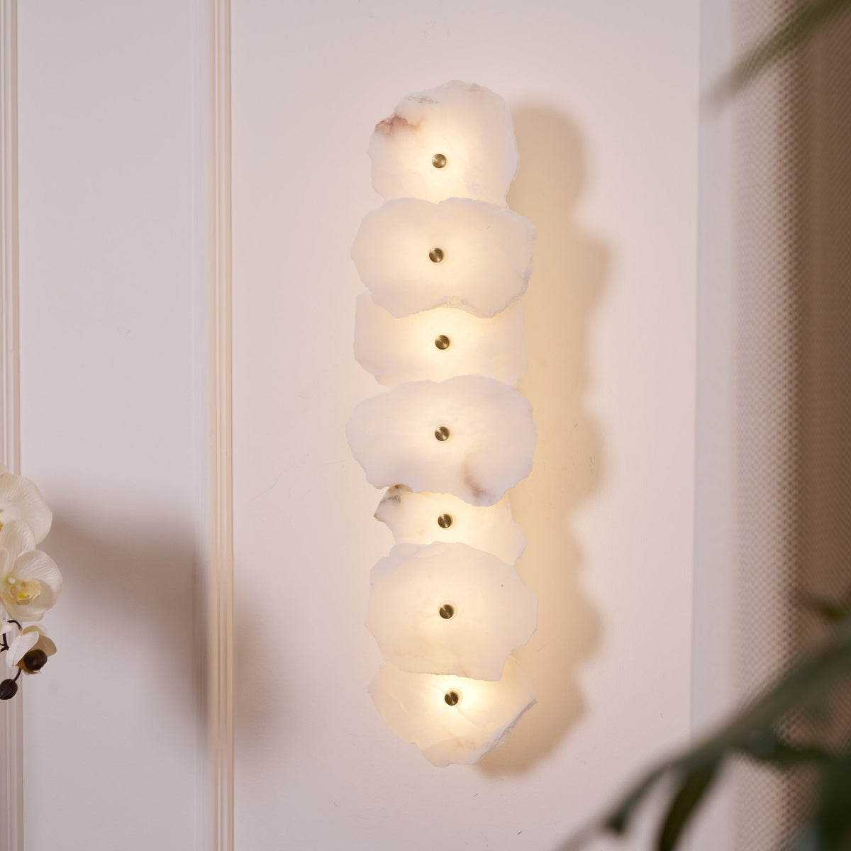 Alabaster Wall Lamp with Soft Glow