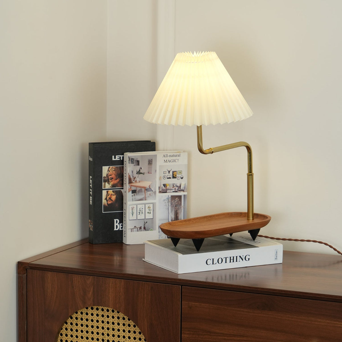Gold Accent Table Lamp with Adjustable Brightness