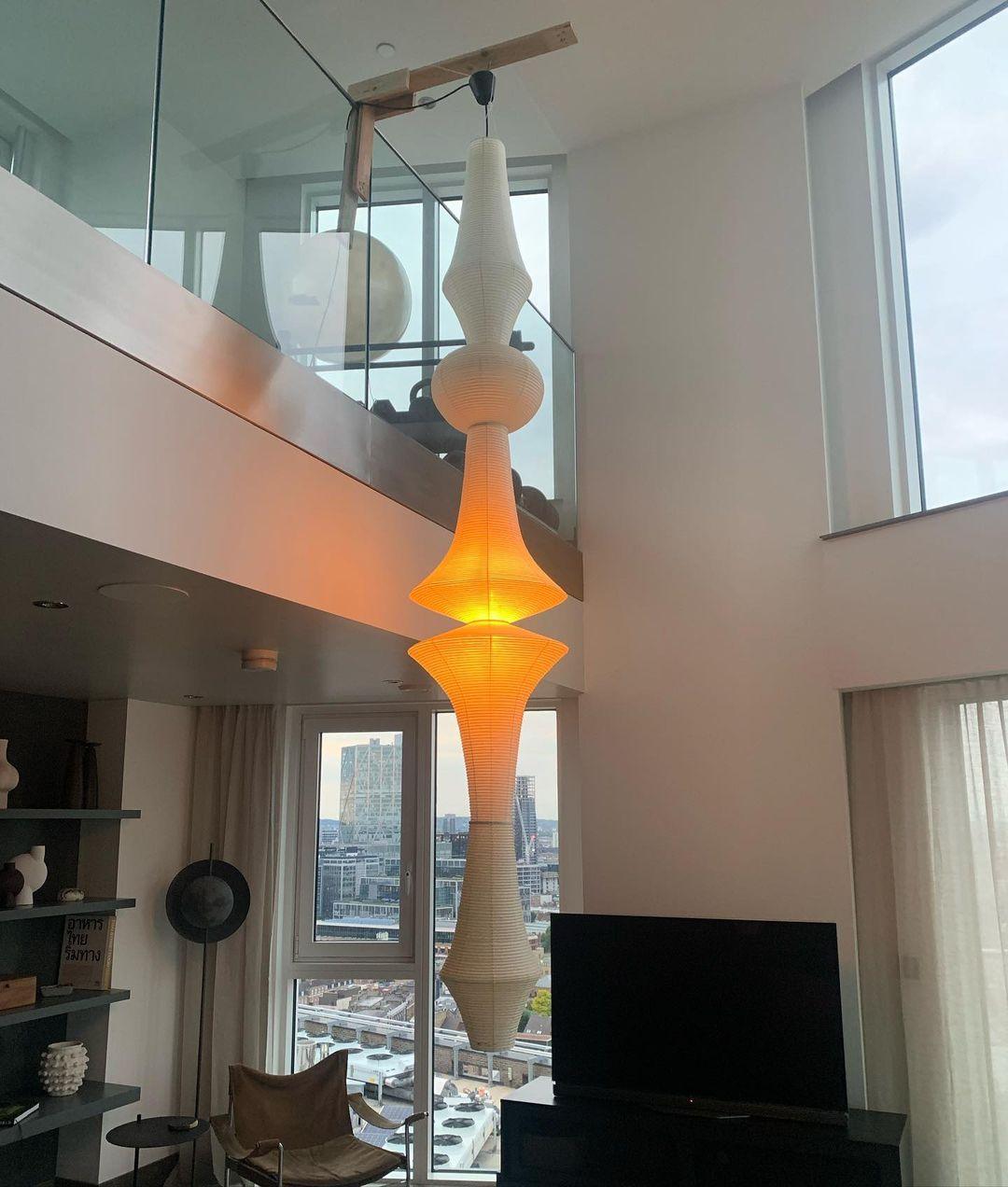 Washi Paper E Pendant Light Position 22