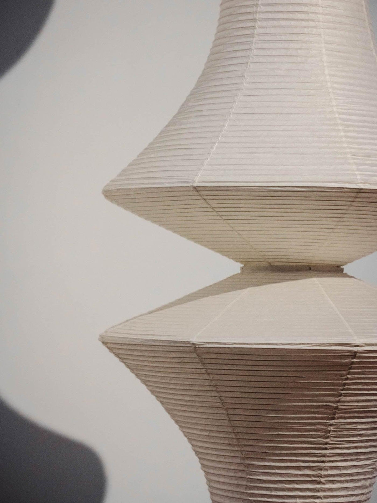 Washi Paper E Pendant Light Position 31