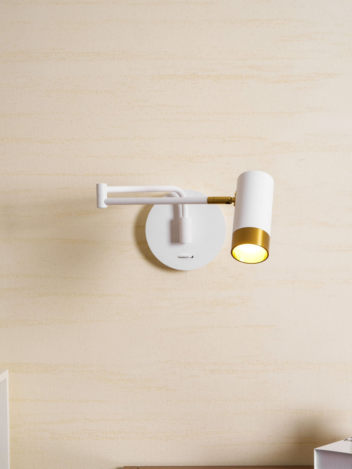 Ridge Arm Wall Lamp with Adjustable Angle
