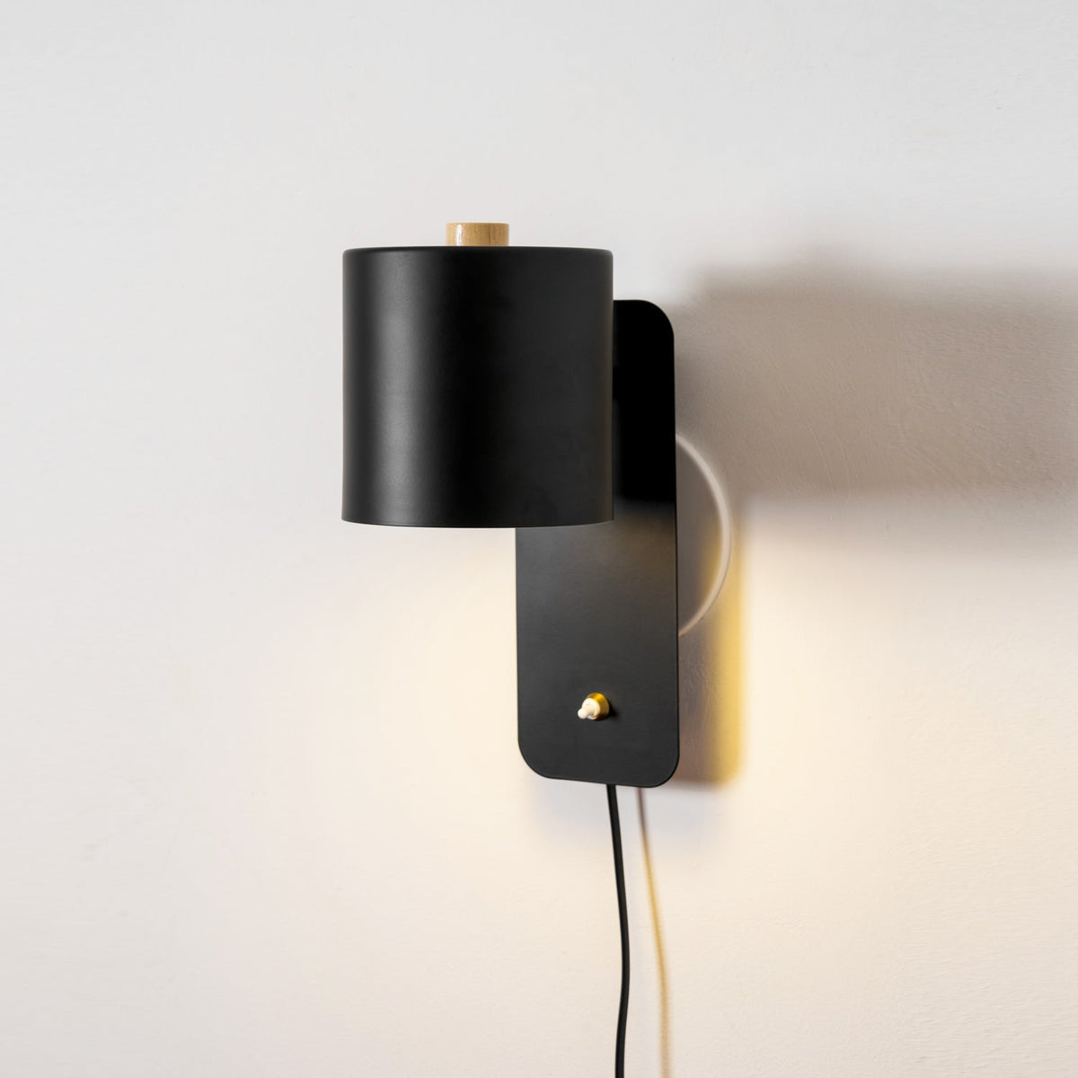 Rotatable Cylinder Plug-In Wall Lamp