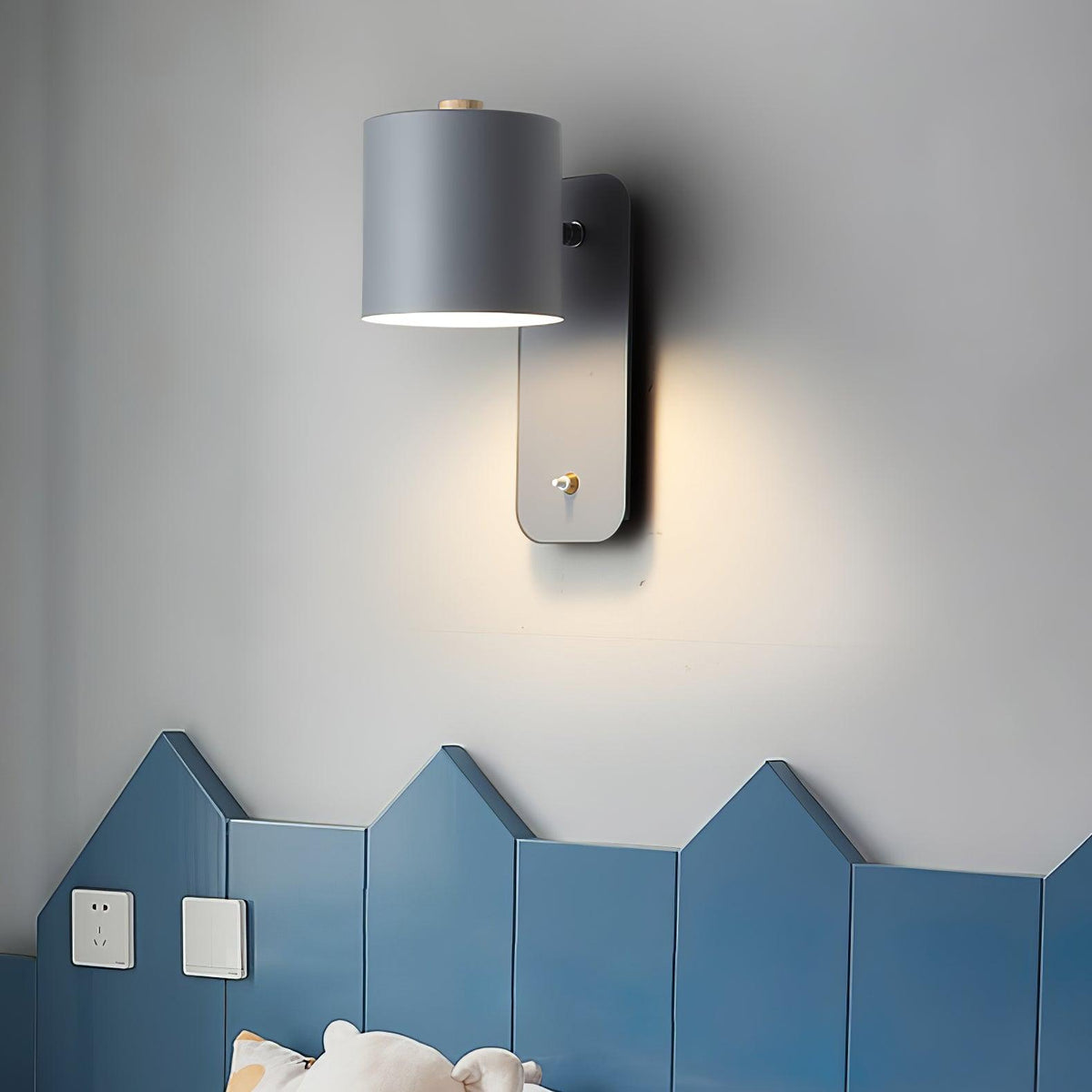 Rotatable Cylinder Wall Lamp with Adjustable Brightness