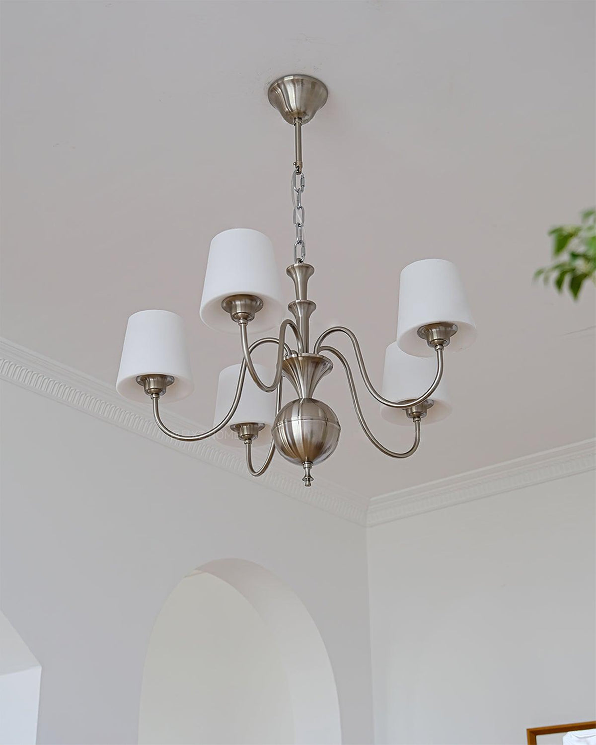Shabby Chic Chandelier with Vintage Charm