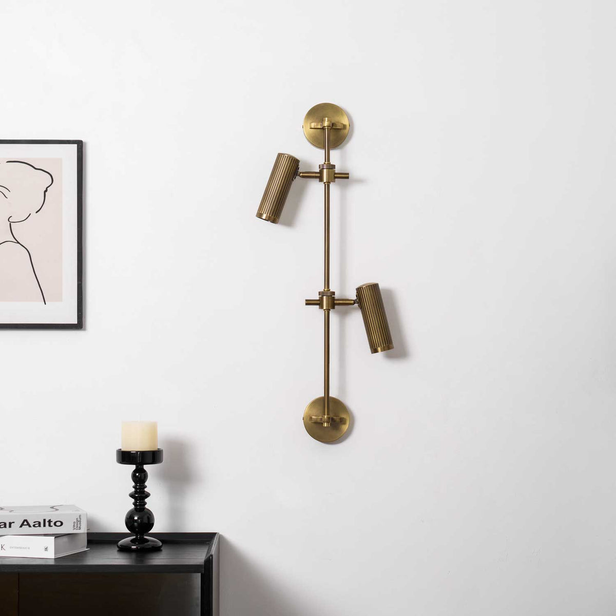 Spot Rail Wall Light with Rotatable Head