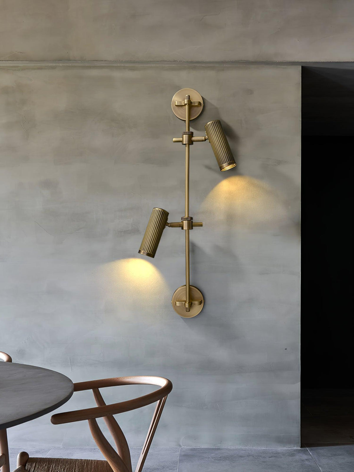 Spot Rail Wall Light with Rotatable Head