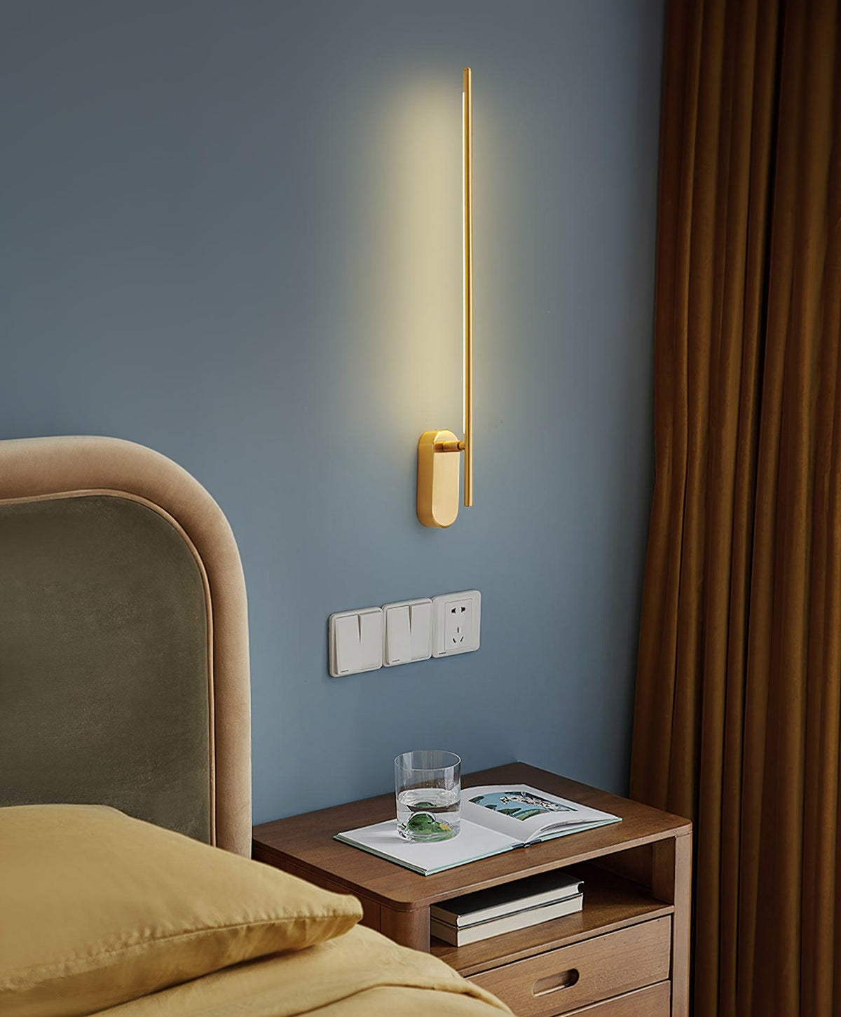 Stick-Shaped Metal Wall Sconce, Dimmable LED