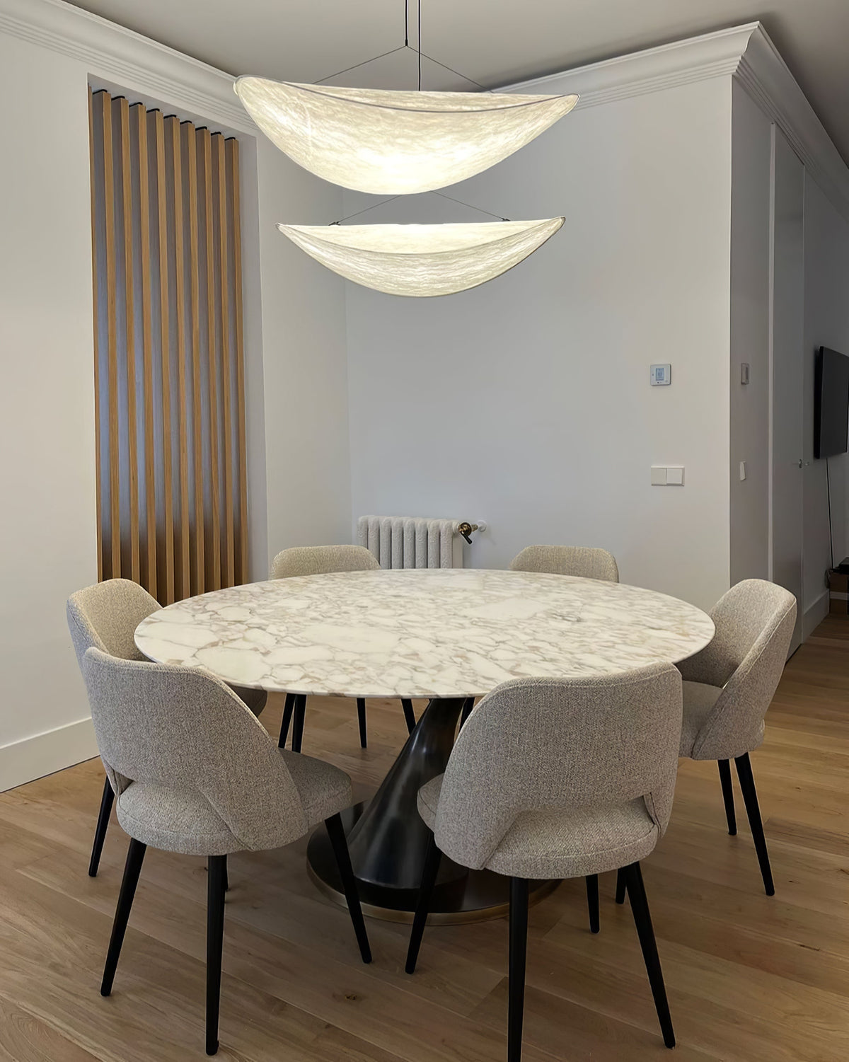 Tense Pendant Light Position 104