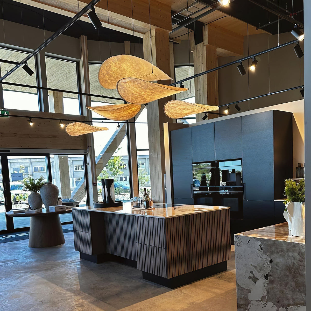 Tense Pendant Light Position 105