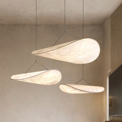 Tense Pendant Light Position 134