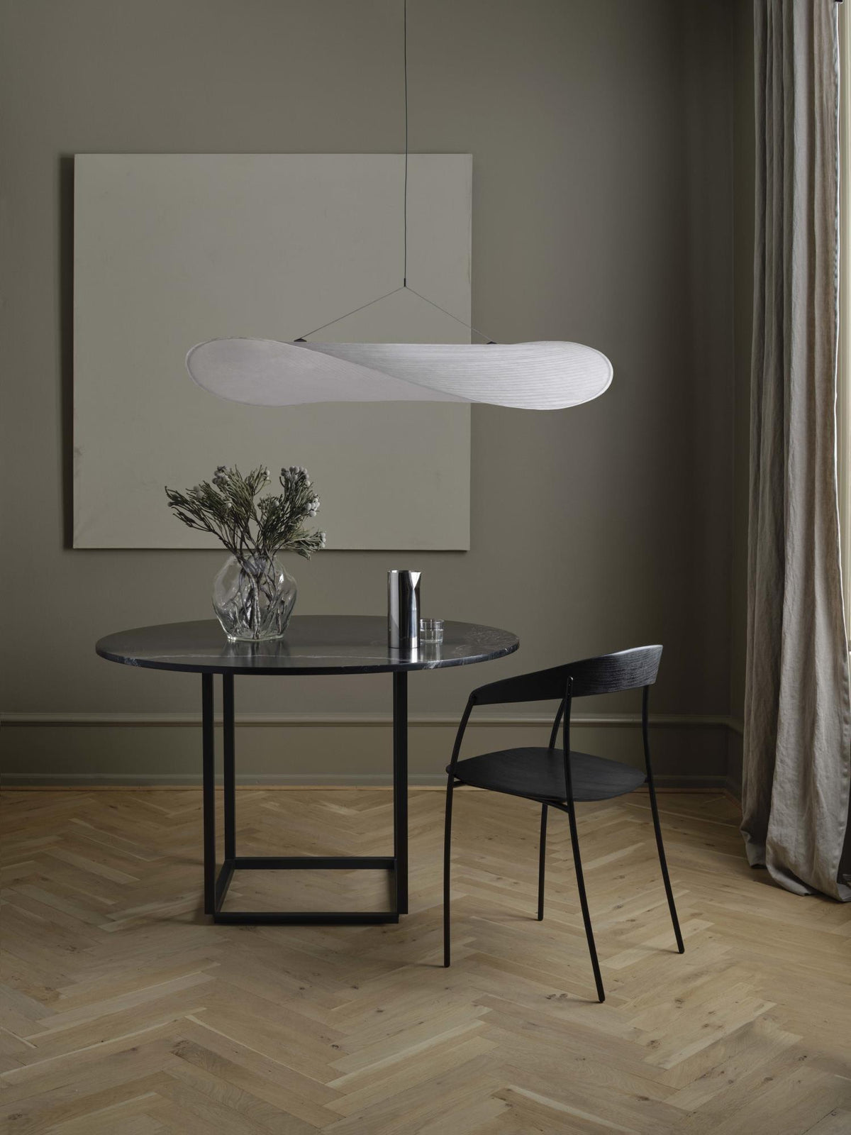 Tense Pendant Light Position 40