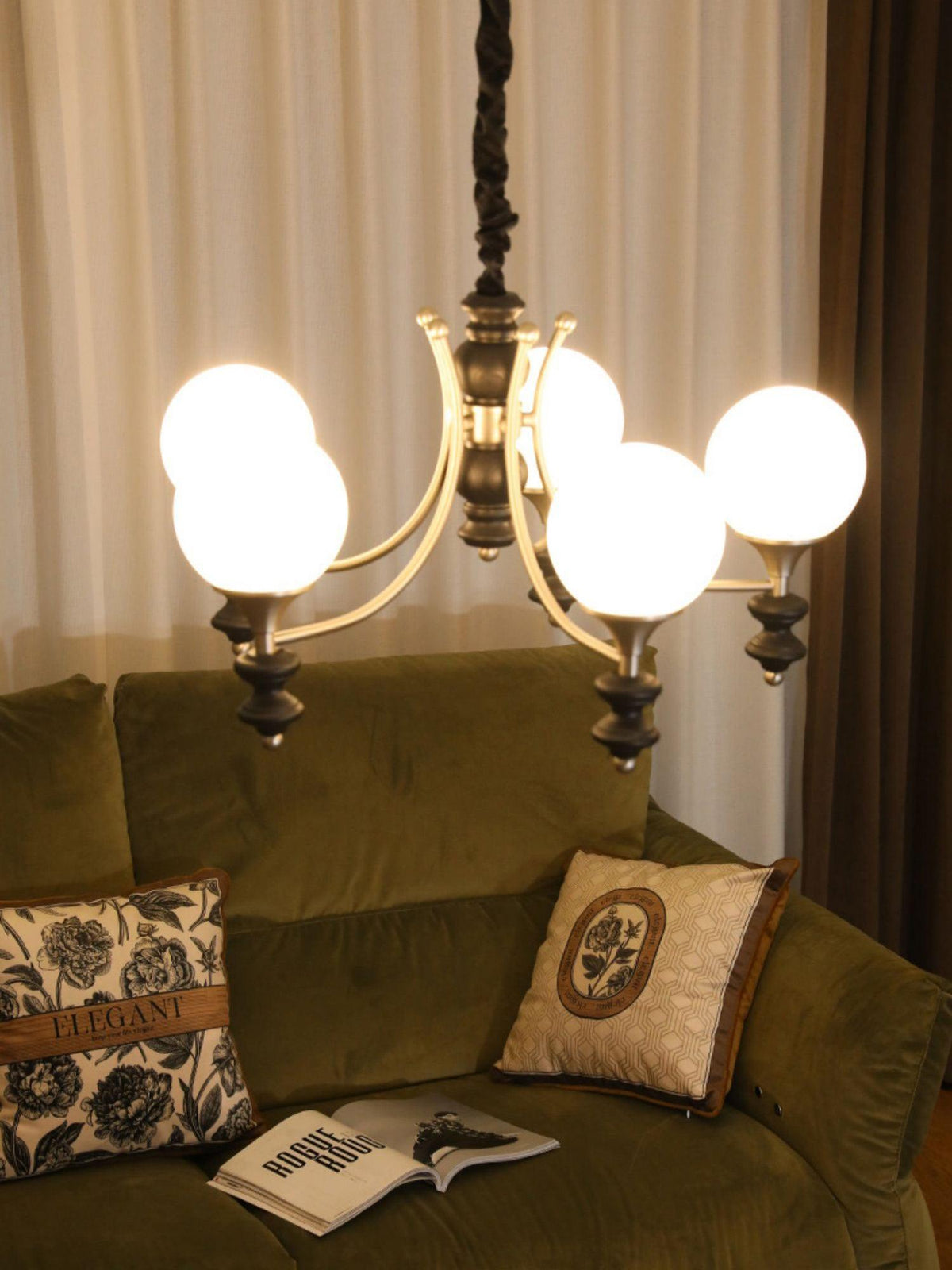 Wooden Chandelier with Adjustable Height