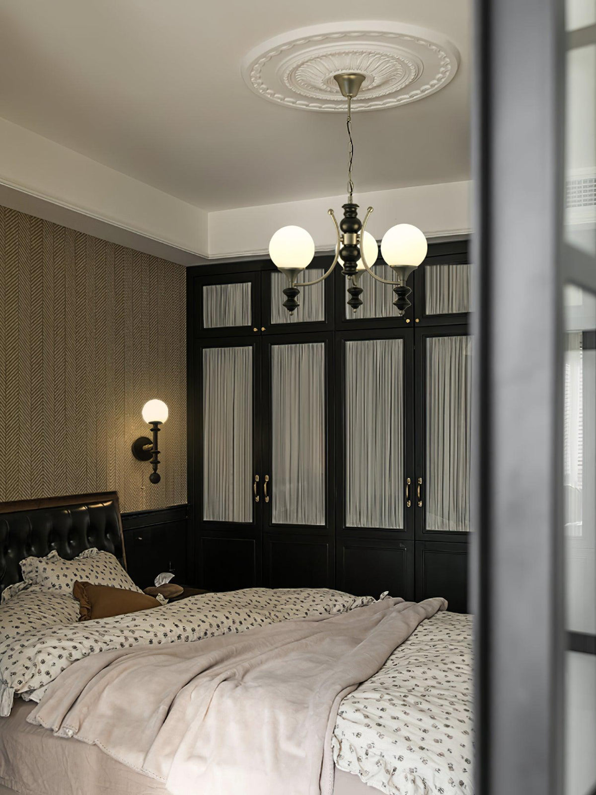Wooden Chandelier with Adjustable Height