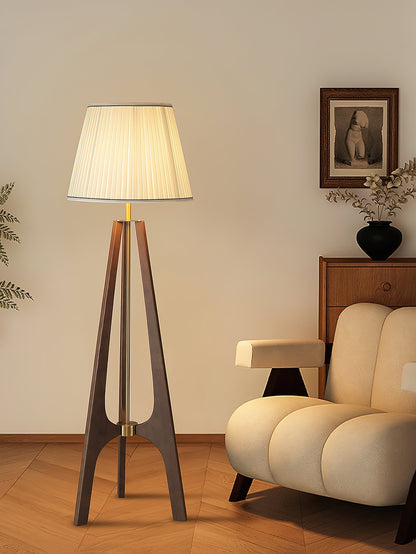 Tripod Floor Lamp, Soft Warm Light
