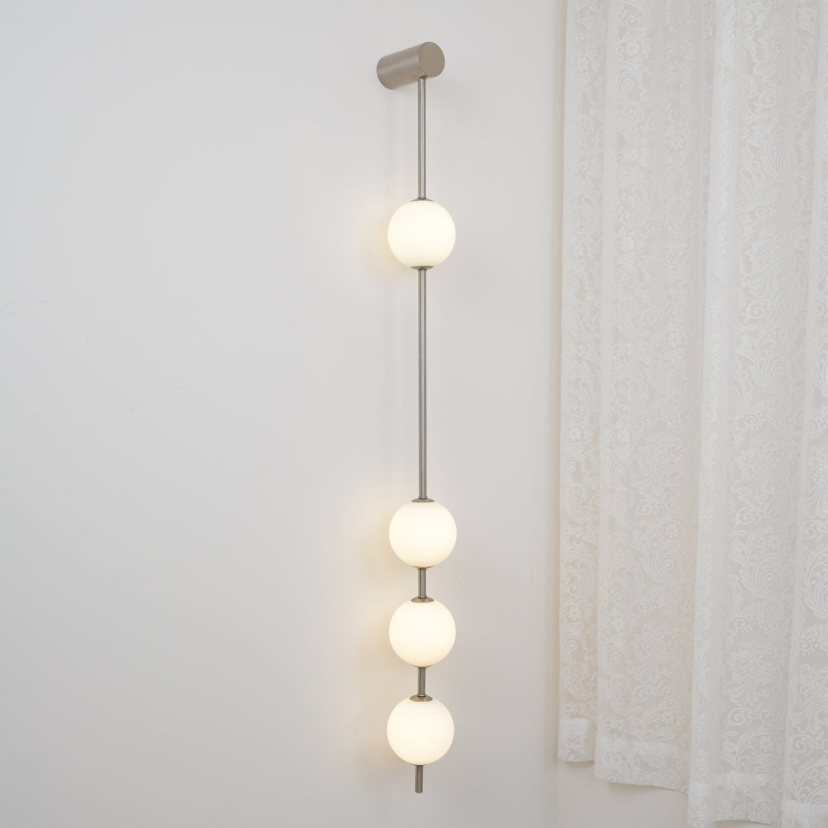 Vertical Balls Wall Lamp with Adjustable Brightness
