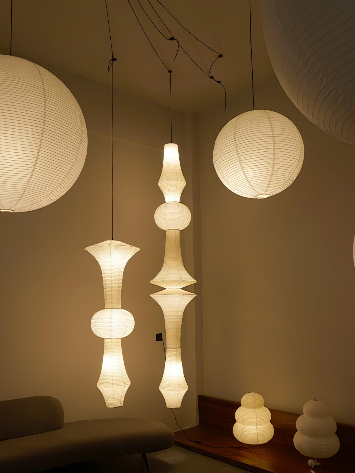 Washi Paper E Pendant Light Position 61