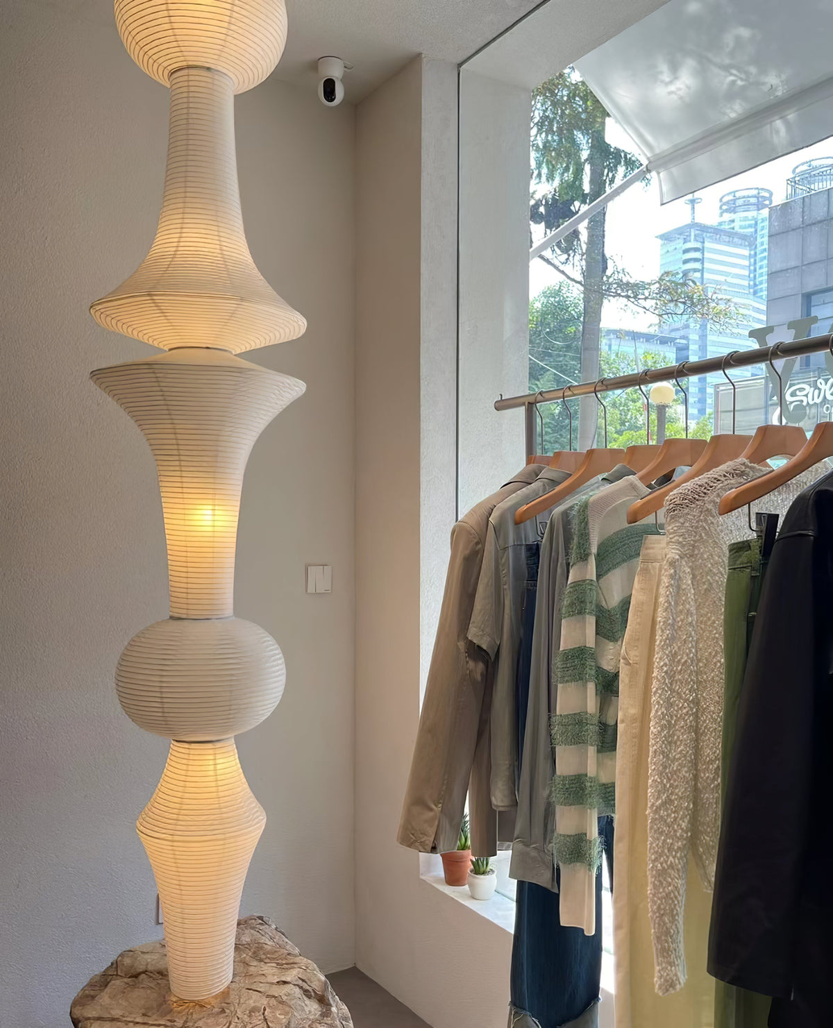 Washi Paper E Pendant Light Position 47