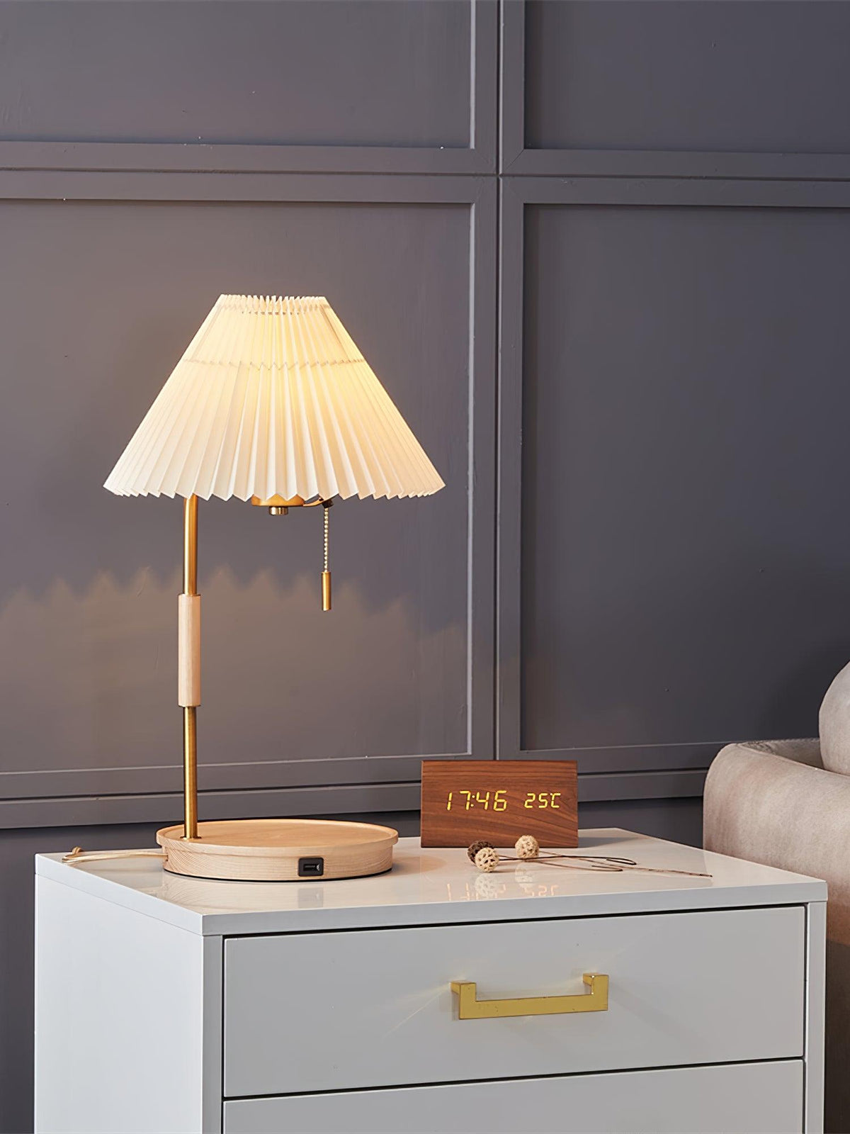Retro Wooden Table Lamp, Dimmable LED